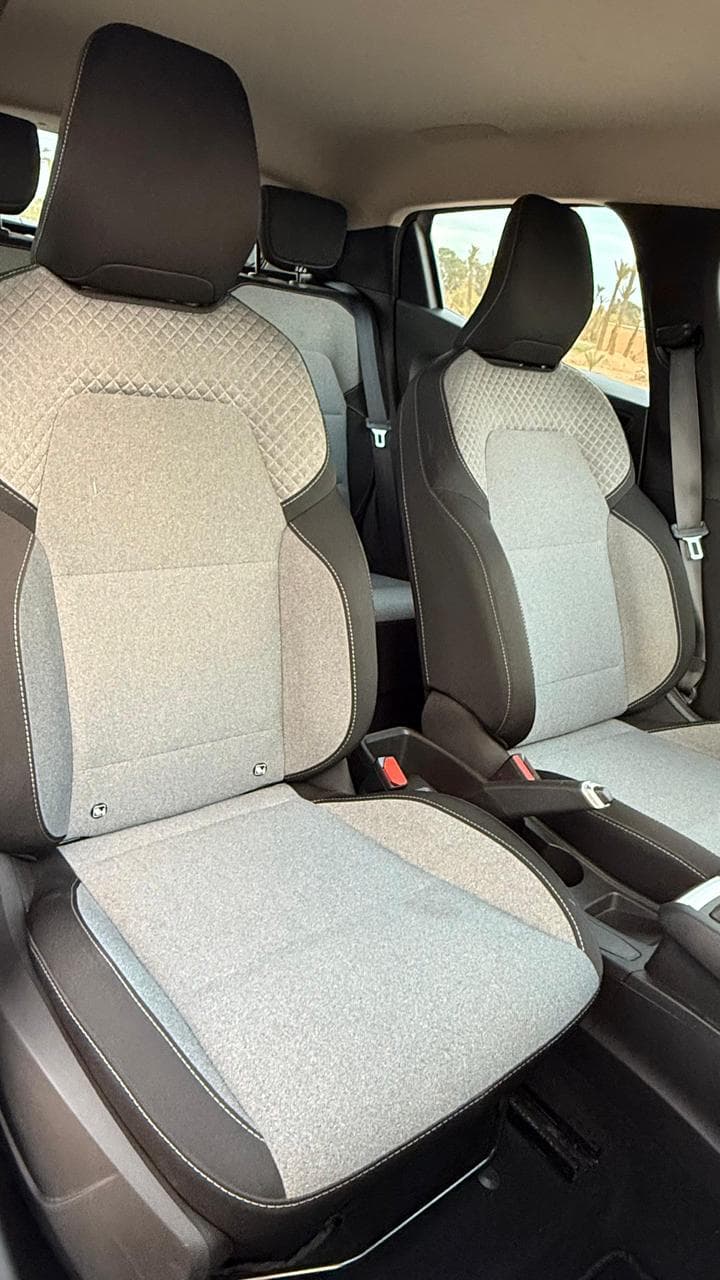 Renault Clio 5 interior seats