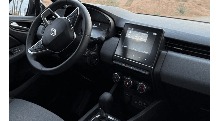 Renault Clio 5 interior dashboard