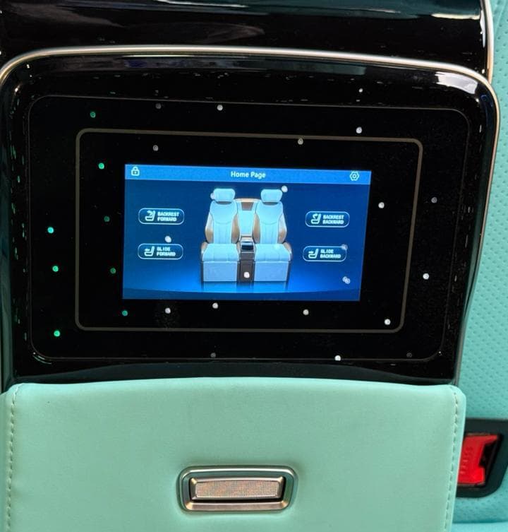 Mercedes-Maybach S 580 rear entertainment screen