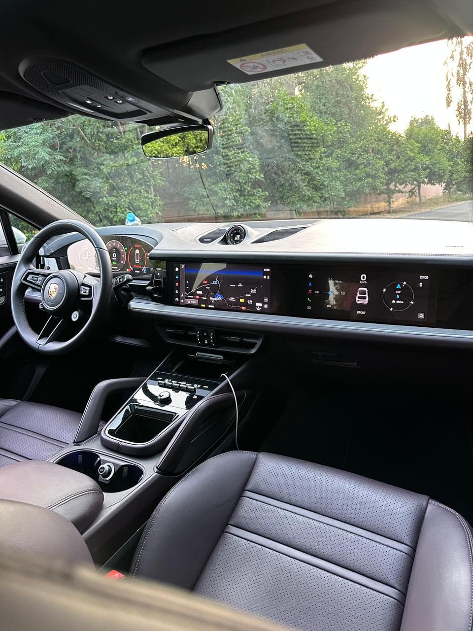 Porsche Cayenne interior dashboard